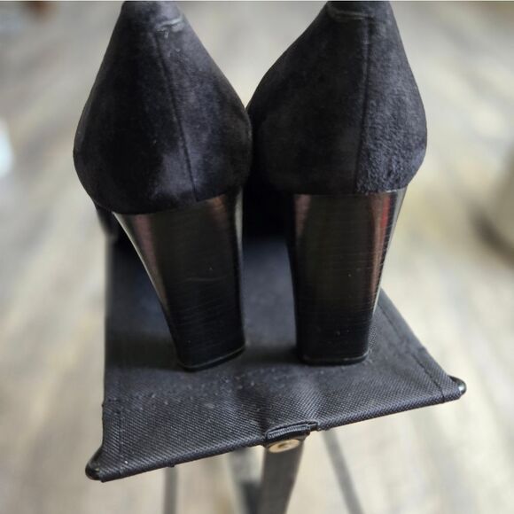 🐢 Calvin Klein Size 11 Suede pumps. Size 11 Classic! - Picture 6 of 10